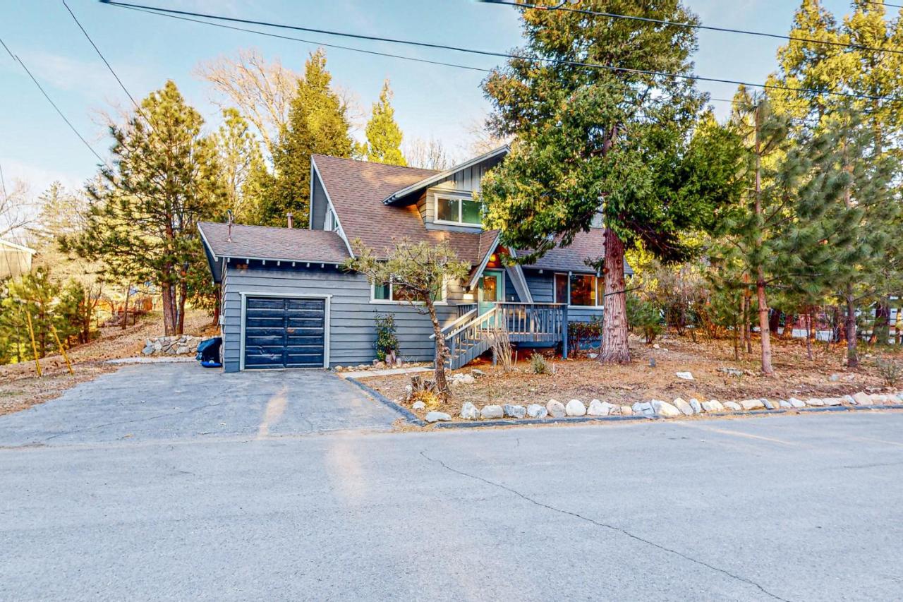 Saint Bernard Beauty Villa Lake Arrowhead Exterior photo