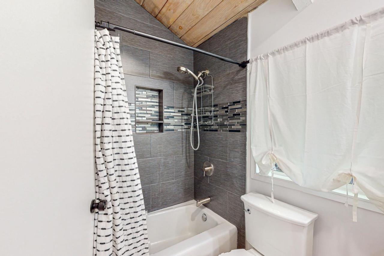 Saint Bernard Beauty Villa Lake Arrowhead Exterior photo